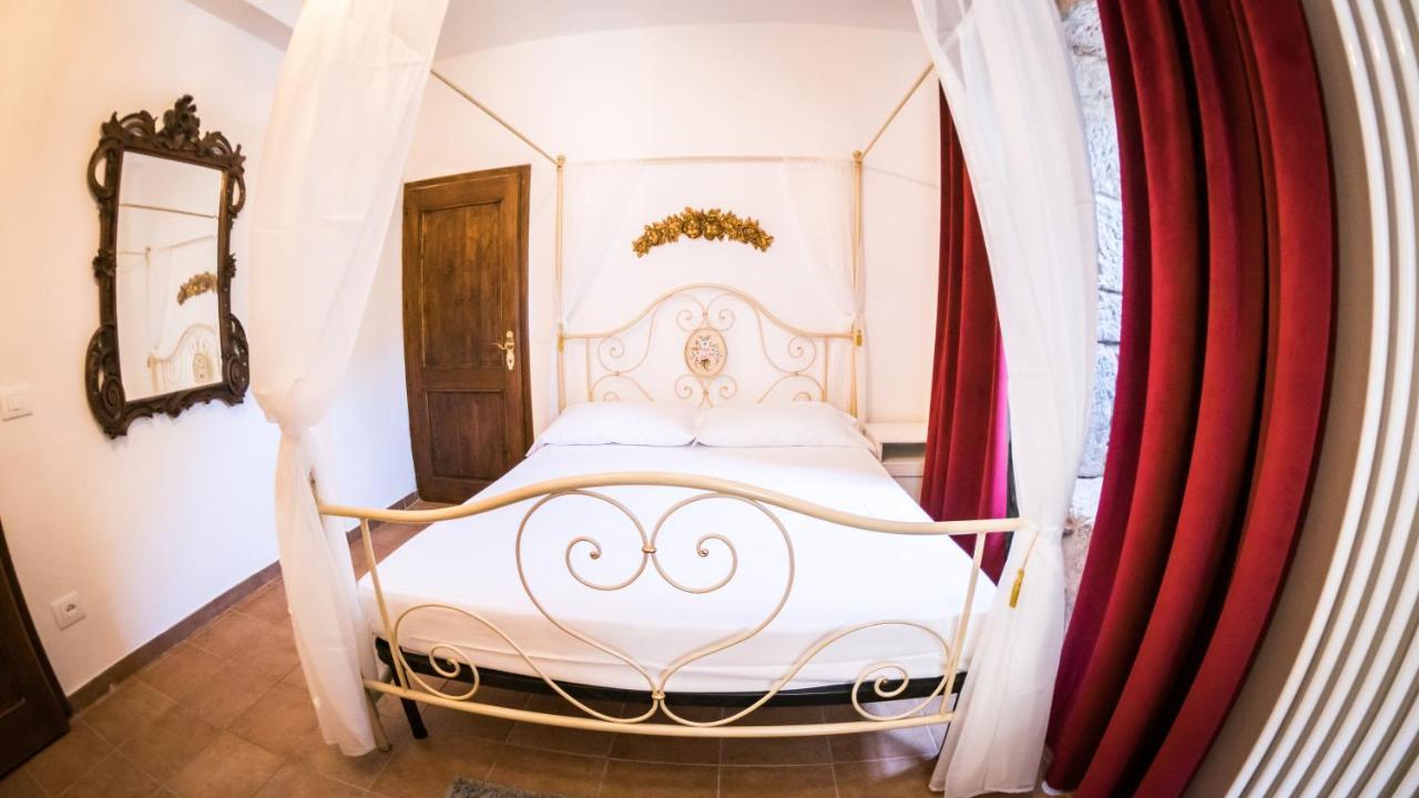 Castel Toblino Apartments Calavino Kültér fotó